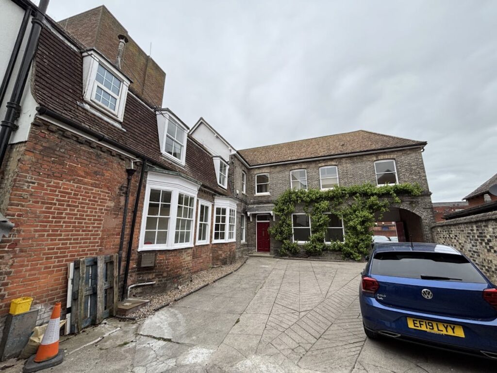 90 High Street, Newmarket